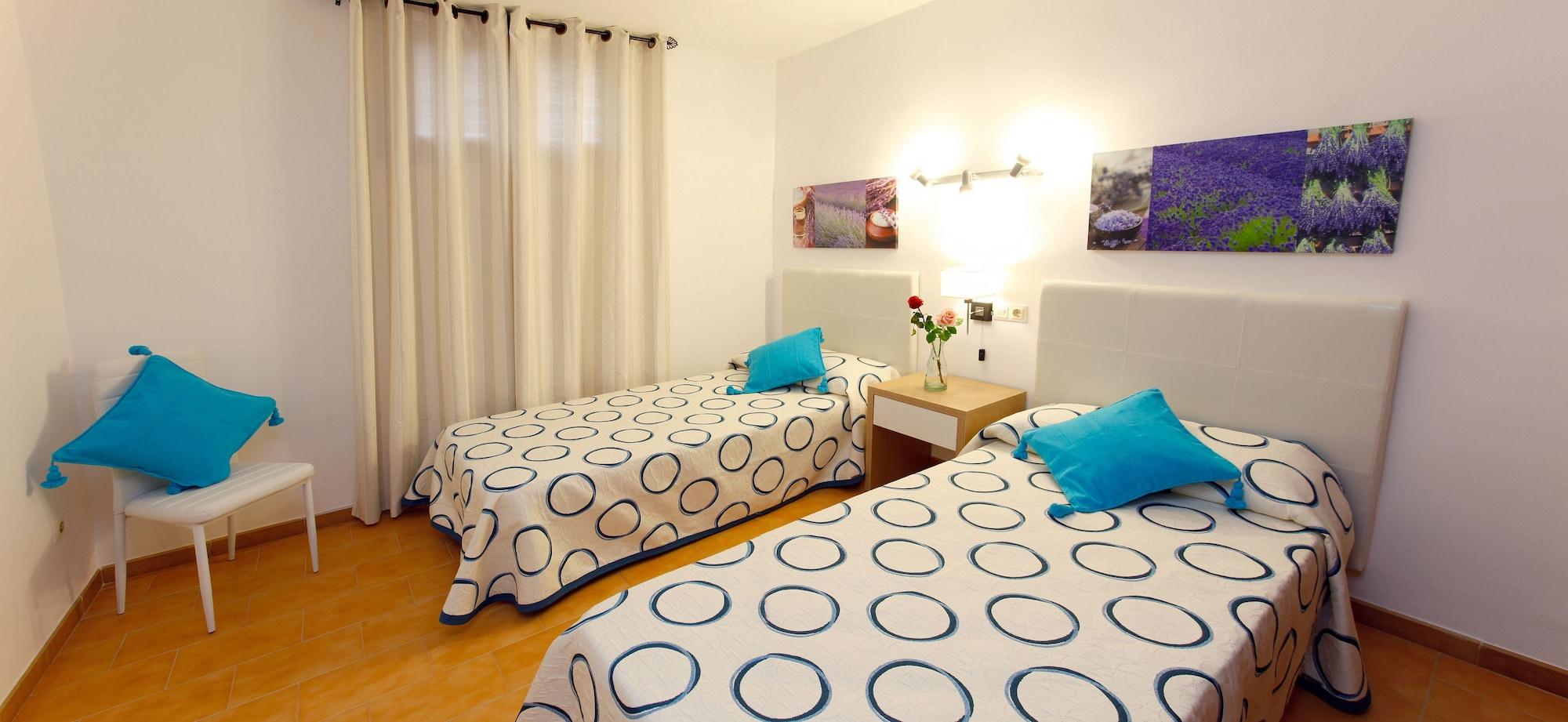 Typic Sandic Apartments เอสกานา ภายนอก รูปภาพ